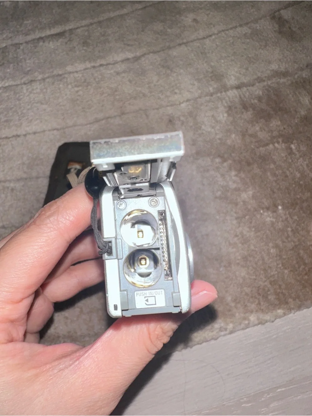 Sony Cyber-shot U camerA